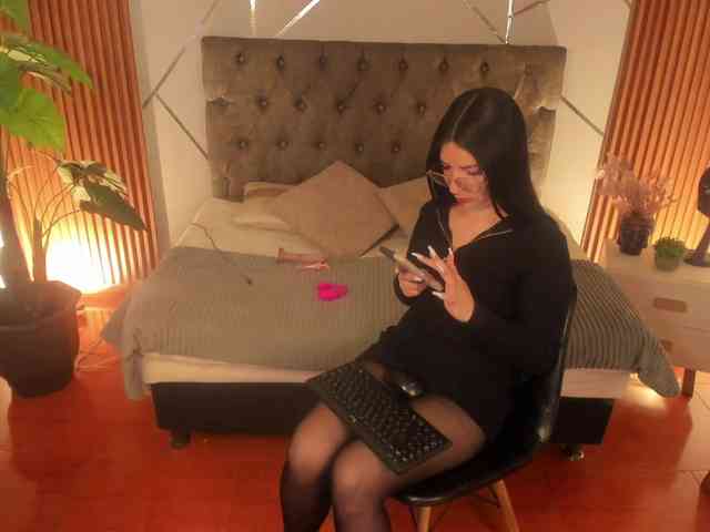 Chiaraa-Fiore webcam