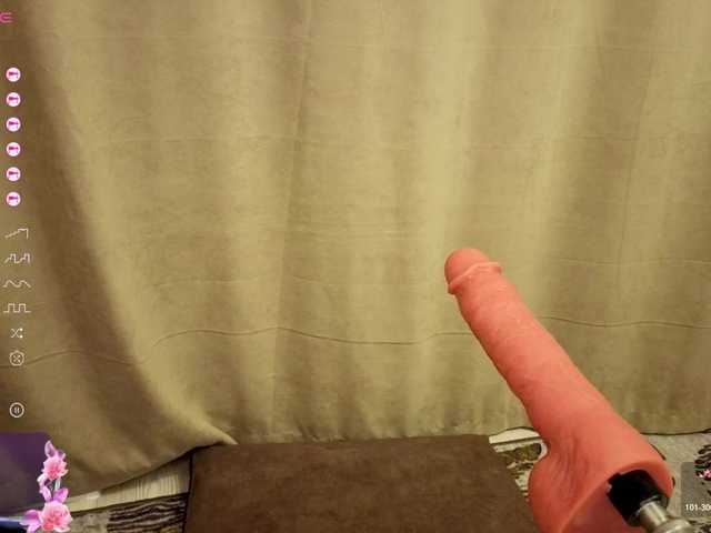 French-Eyes's BongaCams show and profile