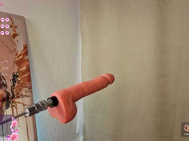 French-Eyes's BongaCams show and profile