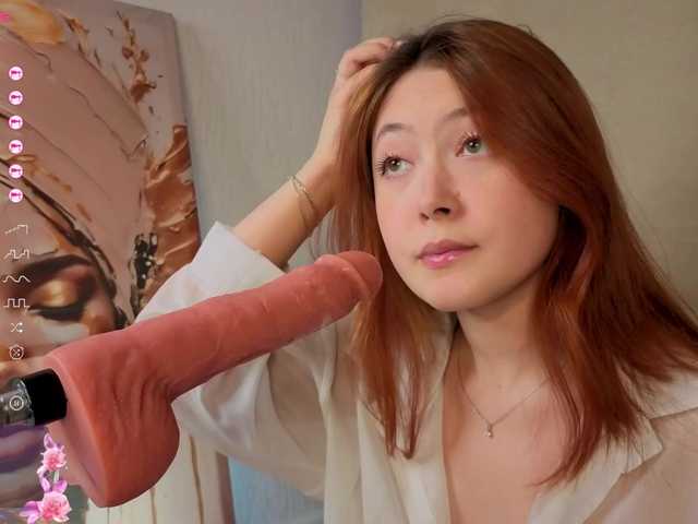 French-Eyes's BongaCams show and profile