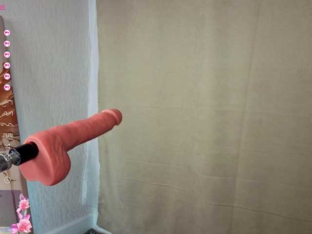 French-Eyes's BongaCams show and profile