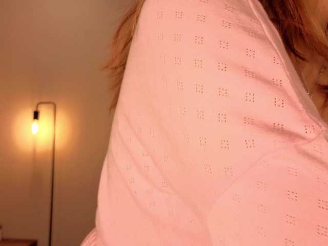 French-Eyes's BongaCams show and profile