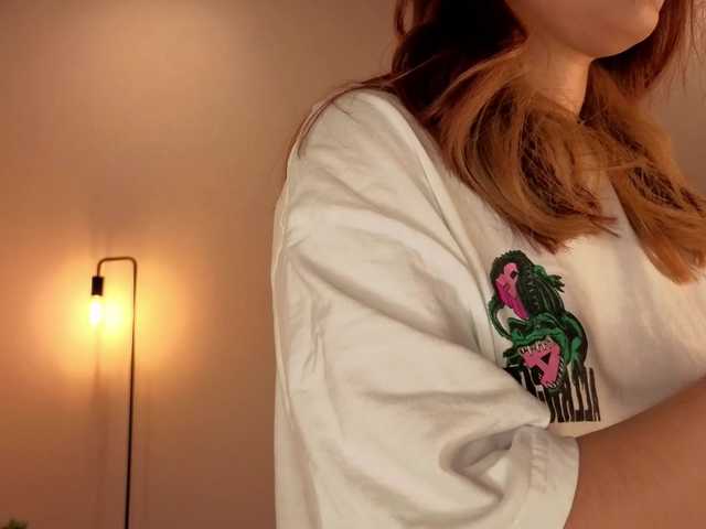 French-Eyes's BongaCams show and profile