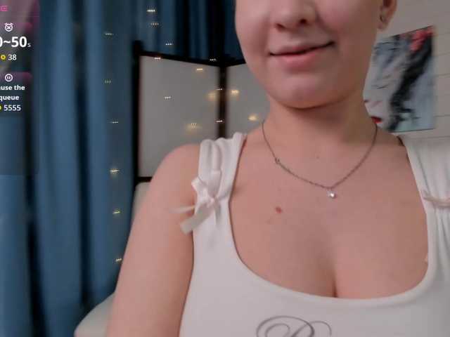 EvaSweet's BongaCams show and profile