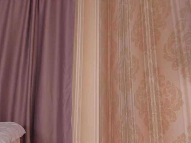 EvaSweet's BongaCams show and profile