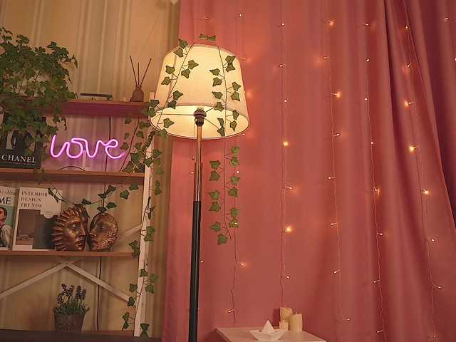 EvaSweet's BongaCams show and profile