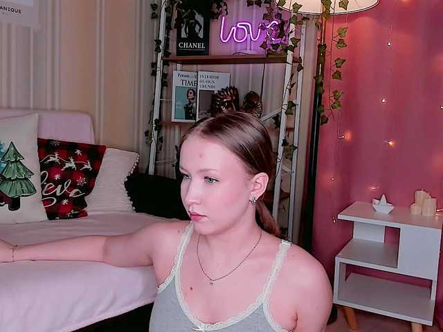 EvaSweet's BongaCams show and profile