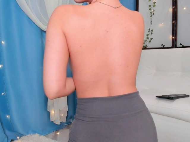 EvaSweet's BongaCams show and profile