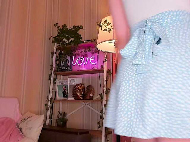 EvaSweet's BongaCams show and profile