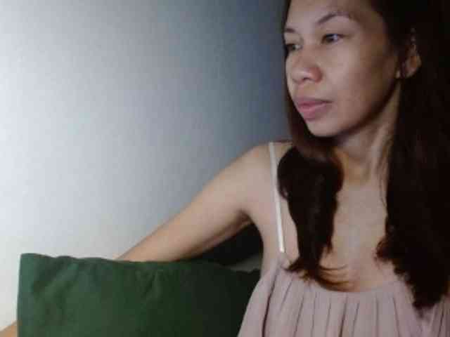 ArianneHeart webcam
