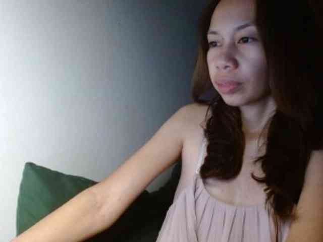 ArianneHeart webcam