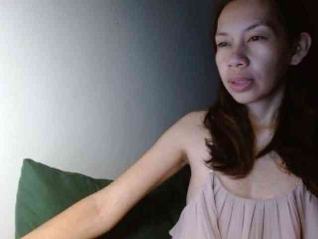 ArianneHeart webcam