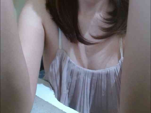 ArianneHeart webcam