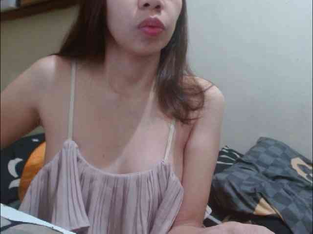 ArianneHeart webcam