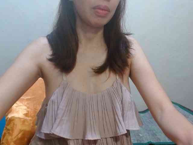 ArianneHeart webcam