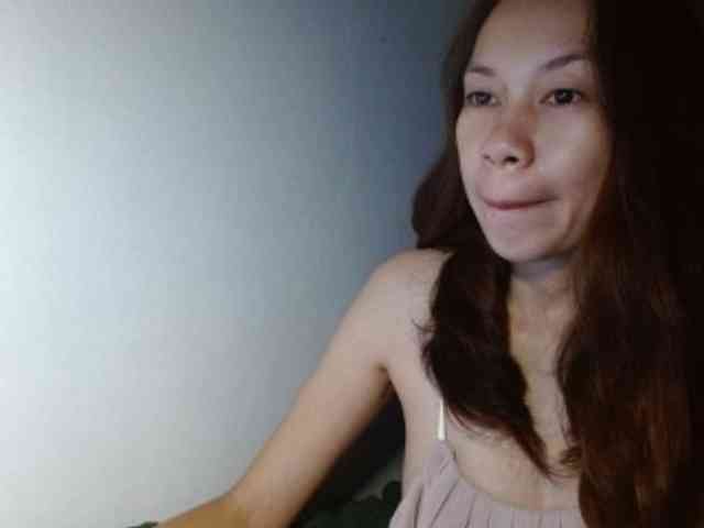 ArianneHeart webcam