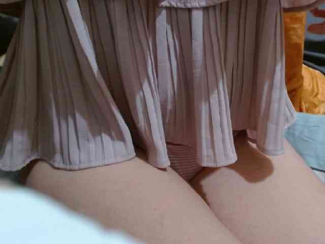 ArianneHeart webcam