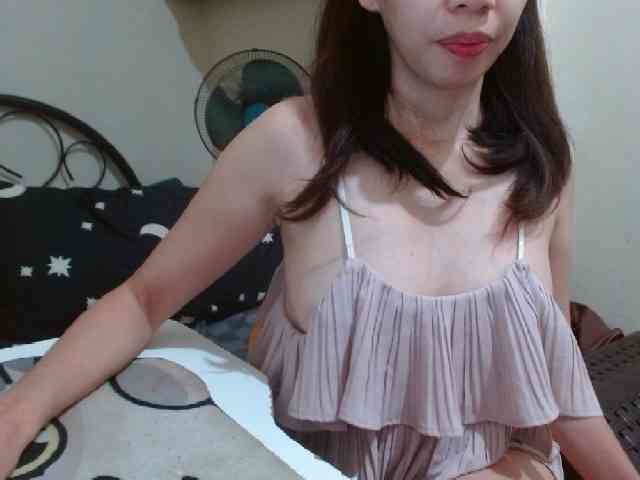 ArianneHeart webcam