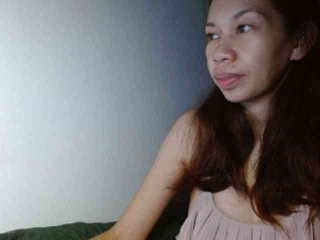 ArianneHeart webcam