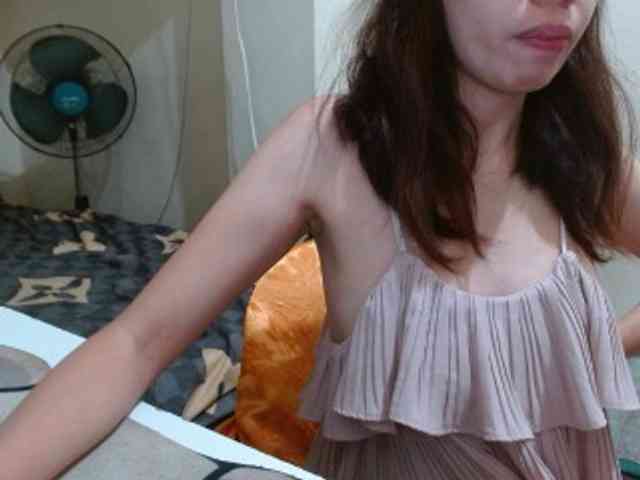 ArianneHeart webcam