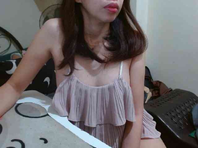 ArianneHeart webcam