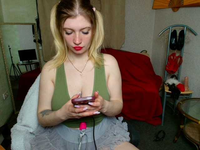 fairylight's BongaCams show and profile