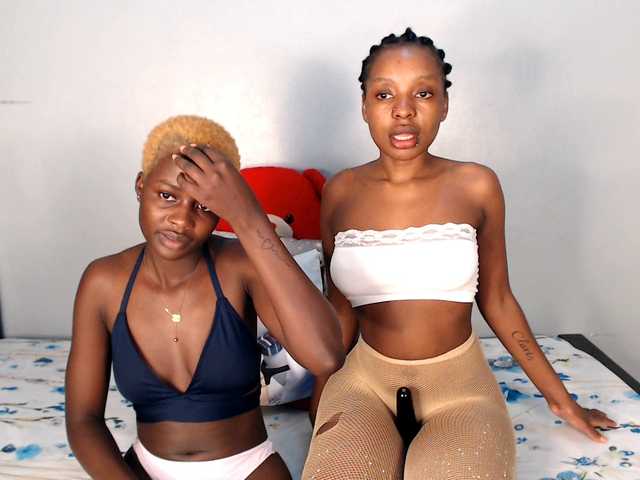 Veecatch's BongaCams show and profile