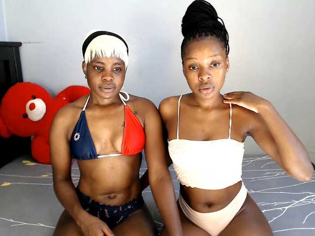 Veecatch's BongaCams show and profile