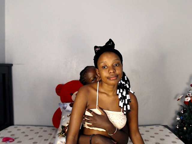 Veecatch's BongaCams show and profile