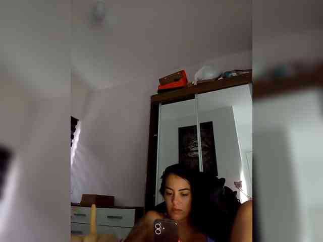 SrtaJhenny webcam