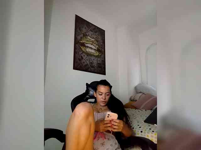 SrtaJhenny webcam