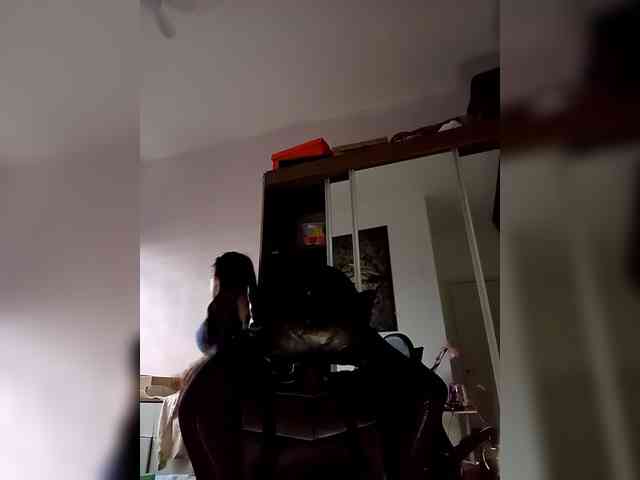 SrtaJhenny webcam