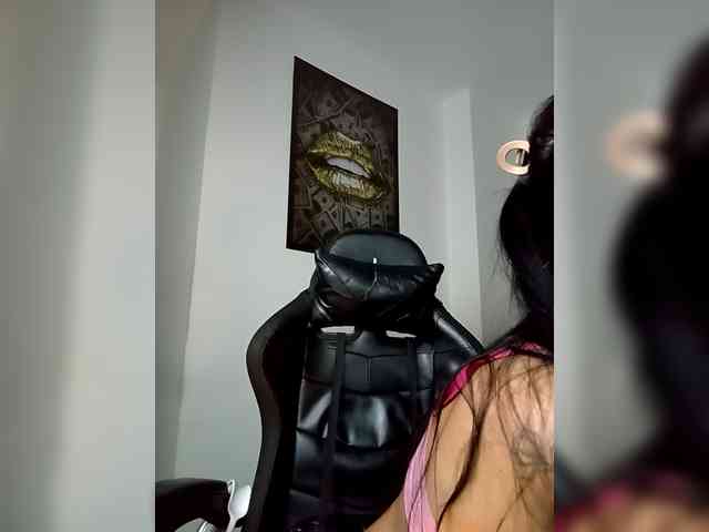 SrtaJhenny webcam