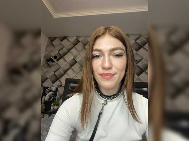 Alinagilberd03's BongaCams show and profile