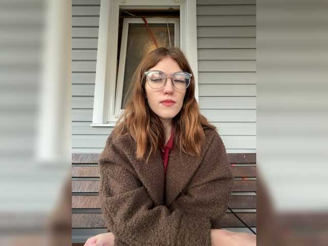 Alinagilberd03's BongaCams show and profile