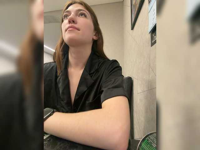 Alinagilberd03's BongaCams show and profile