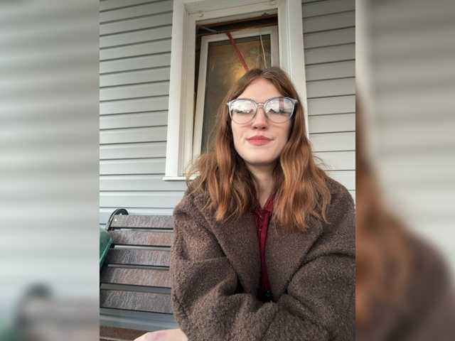 Alinagilberd03's BongaCams show and profile