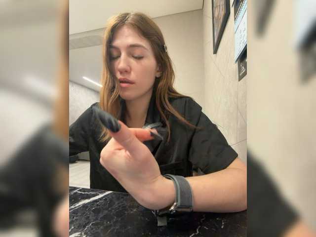 Alinagilberd03's BongaCams show and profile