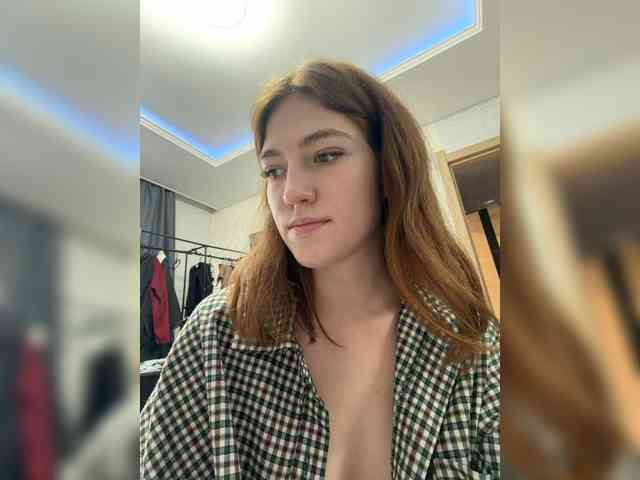 Alinagilberd03 webcam