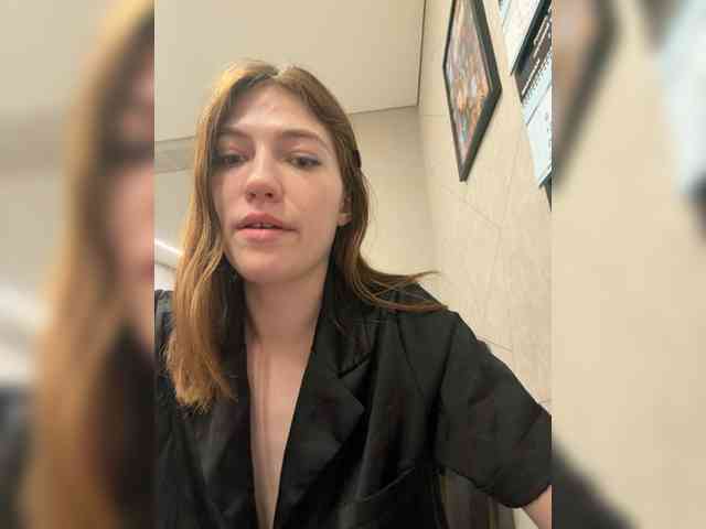 Alinagilberd03 webcam