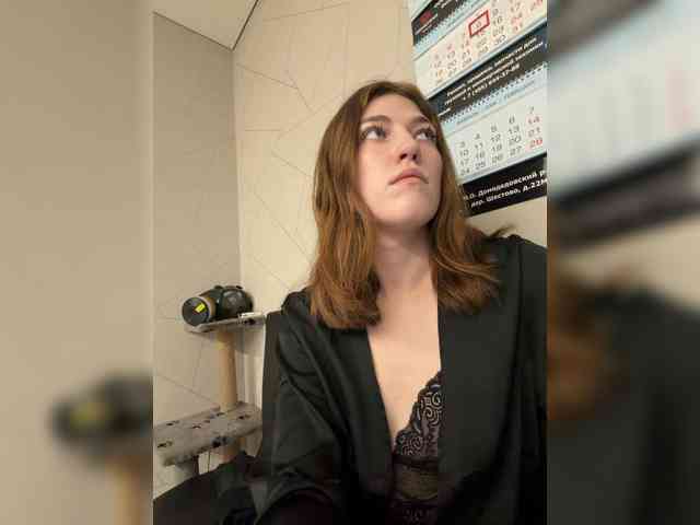 Alinagilberd03 webcam