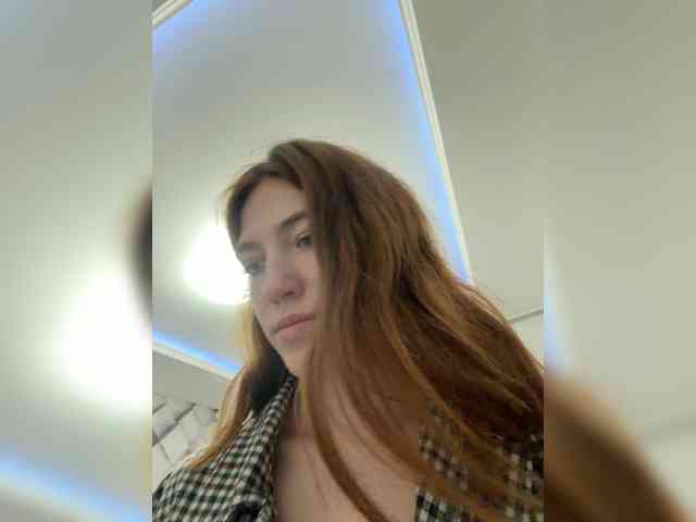 Alinagilberd03 webcam