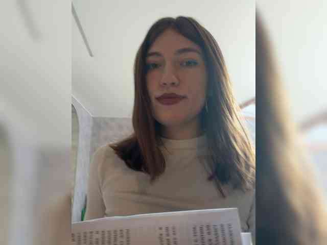 Alinagilberd03 webcam