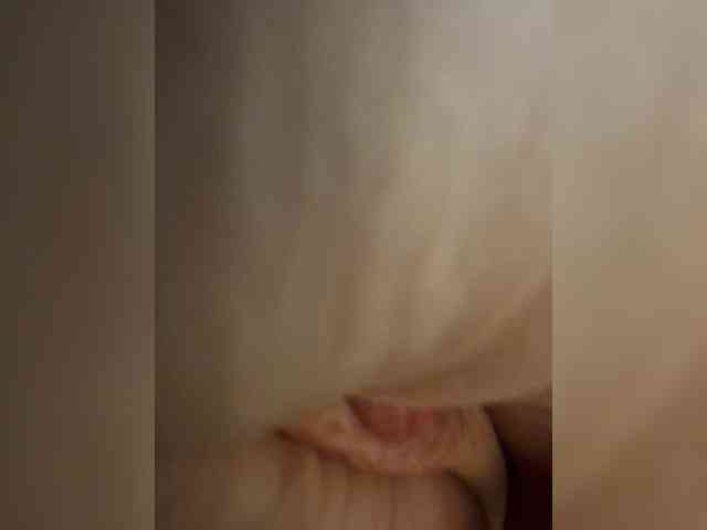 Alinagilberd03 Live Webcam on BongaCams