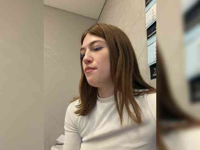 Alinagilberd03 webcam