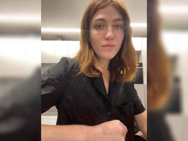Alinagilberd03 webcam