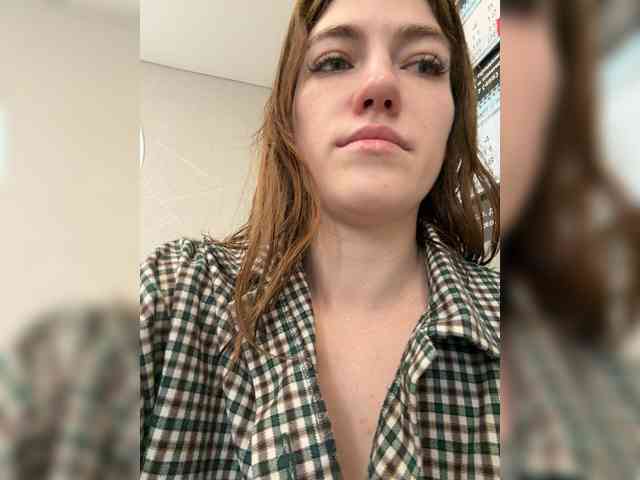 Alinagilberd03 webcam