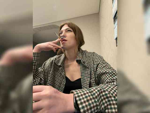 Alinagilberd03 webcam