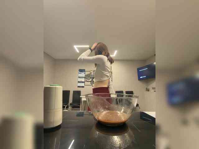 Alinagilberd03 webcam