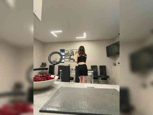 Alinagilberd03 webcam